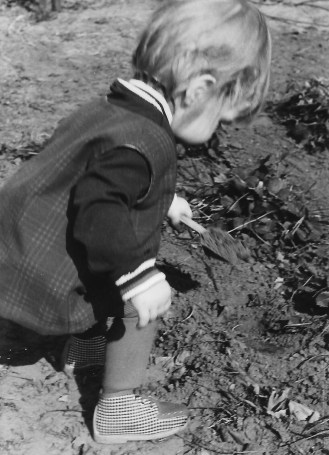 LTAJ-EnfantAvecFraisiers